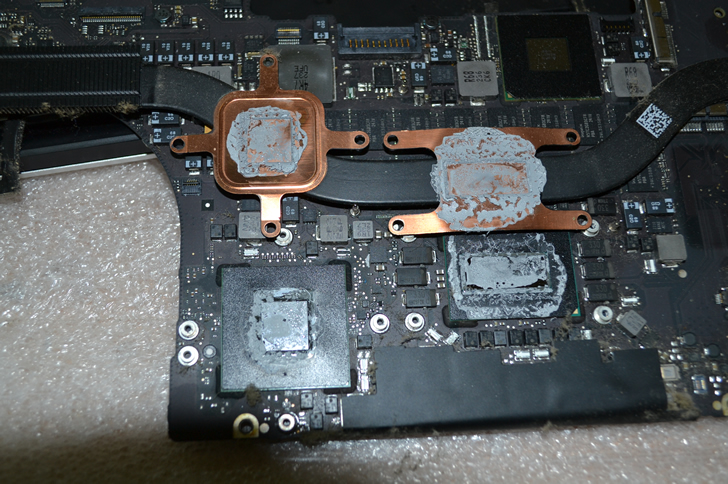 Засохла термопаста MacBook Pro A1398